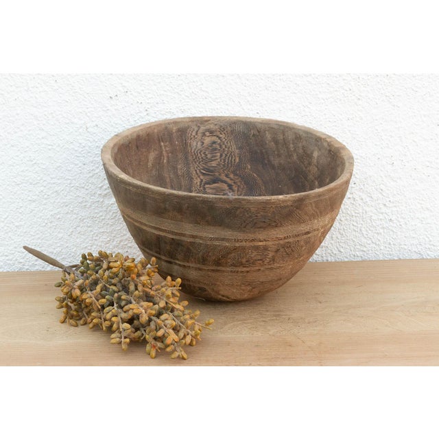 Brown African Geometric Rim Milking Pail For Sale - Image 8 of 8