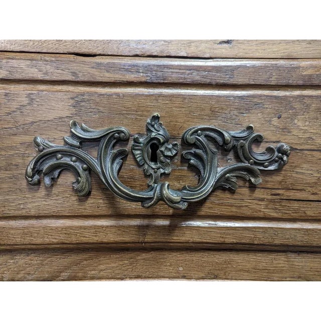 Louis XIV Dresser in Oak For Sale - Image 5 of 8