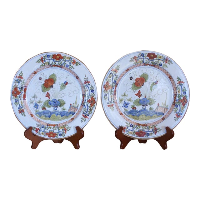 Pair of 18th Century Garofano Pattern Faience Plates For Sale