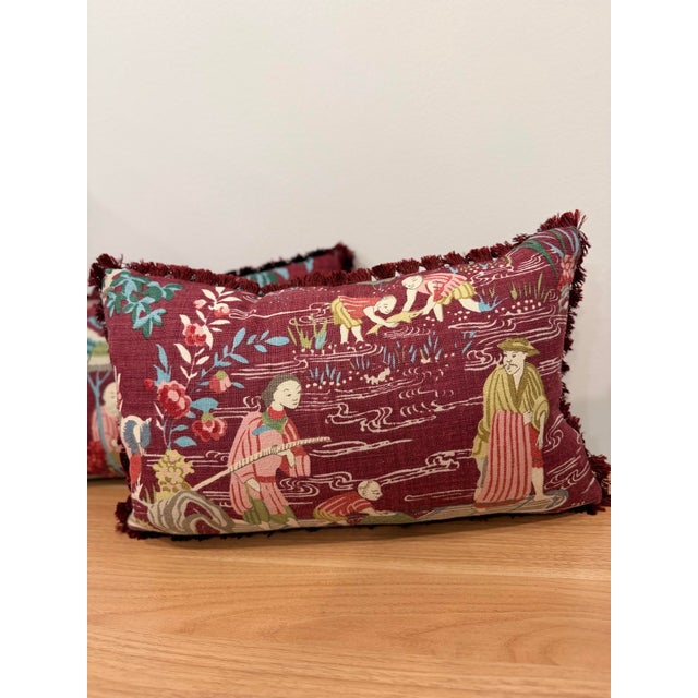 2020s Schumacher Yangtze River Pillow Cover and Insert For Sale - Image 5 of 5