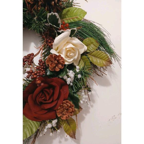Elegant Victorian Roses Winter Door Wreath Holiday Decor Christmas Arrangement‎ For Sale In San Diego - Image 6 of 12