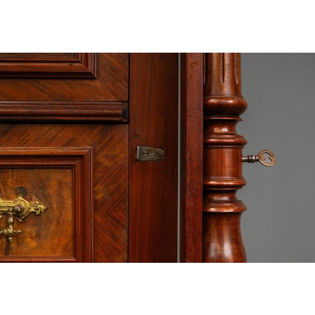 19th Century Gründerzeit Mens Chest of Drawers in Walnut For Sale - Image 17 of 18