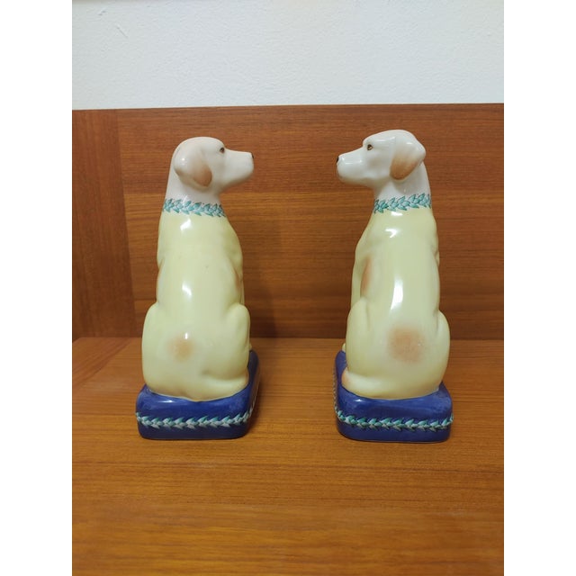 Late 20th Century Elizabeth Marshall Attributed Porcelain Yellow Lab Figures, a Pair For Sale - Image 4 of 6
