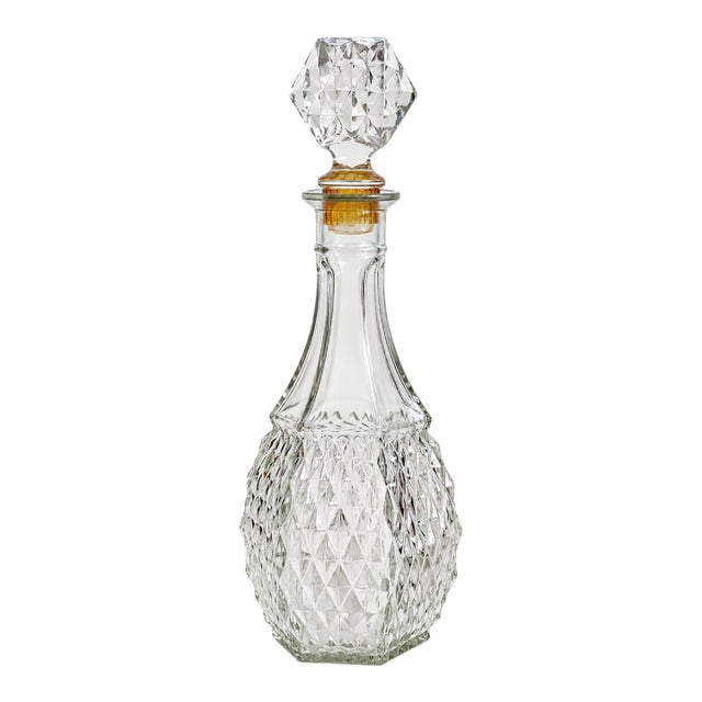 Vintage Anchor Hocking Wexford Diamond Point Glass Decanter With Stopper For Sale