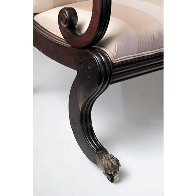 Early 19th Century Antique American Federal Settee For Sale - Image 5 of 6