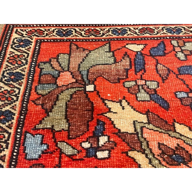 Late 19th Century Antique Persian Farahan Sarouk Rug 3'5" X 4’10" For Sale - Image 5 of 8