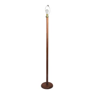 Elegant Mid Century Wood Floor Lamp C. 1950-1970 For Sale
