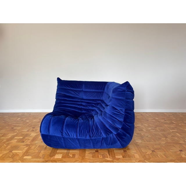 Ligne Roset Togo Corner Sofa and Ottoman by Michel Ducaroy for Ligne Roset, Set of 2 For Sale - Image 4 of 13
