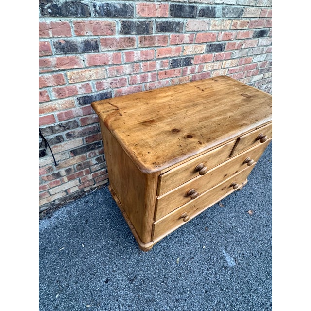 Wood 19th Century English Pine Chest of Drawers For Sale - Image 7 of 11