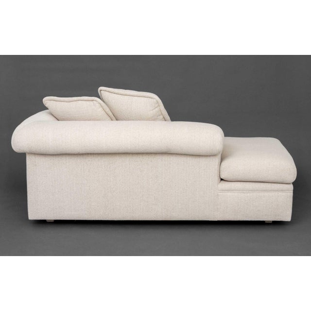 Beige Modern Beige Textured Fabric Upholstered Chaise Longue For Sale - Image 8 of 8