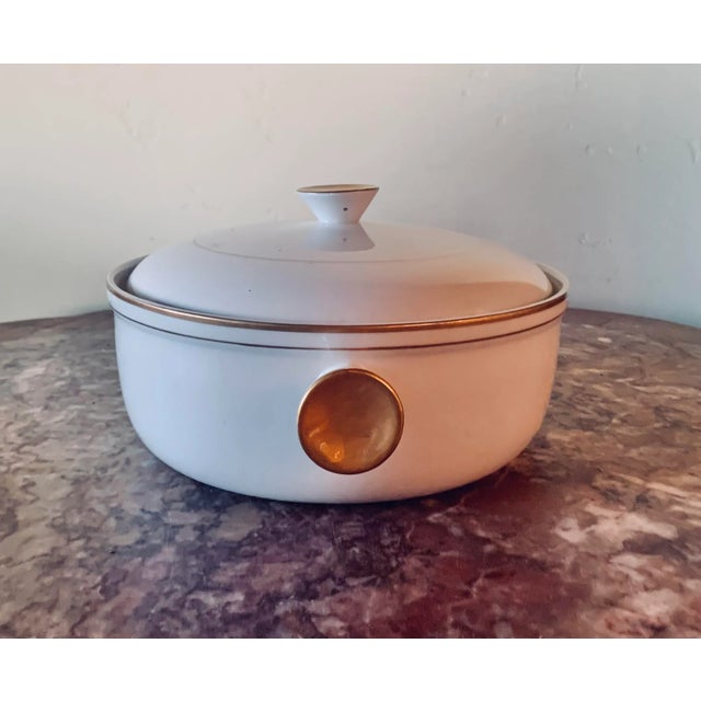 Modern Vintage Andrea by Sadek Full Gilt Knob Handle Oven to Table Covered Serving Dish For Sale - Image 3 of 9