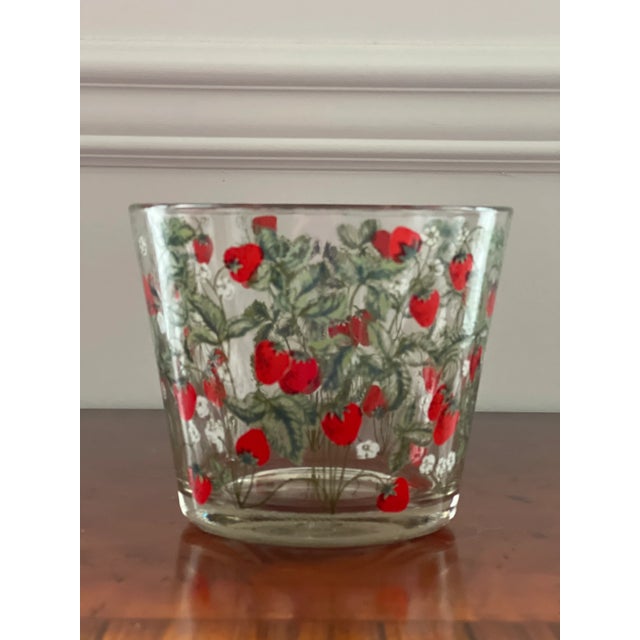 Mid-Century Cera Glass Ice Bucket With Strawberry Motif For Sale In Washington DC - Image 6 of 9