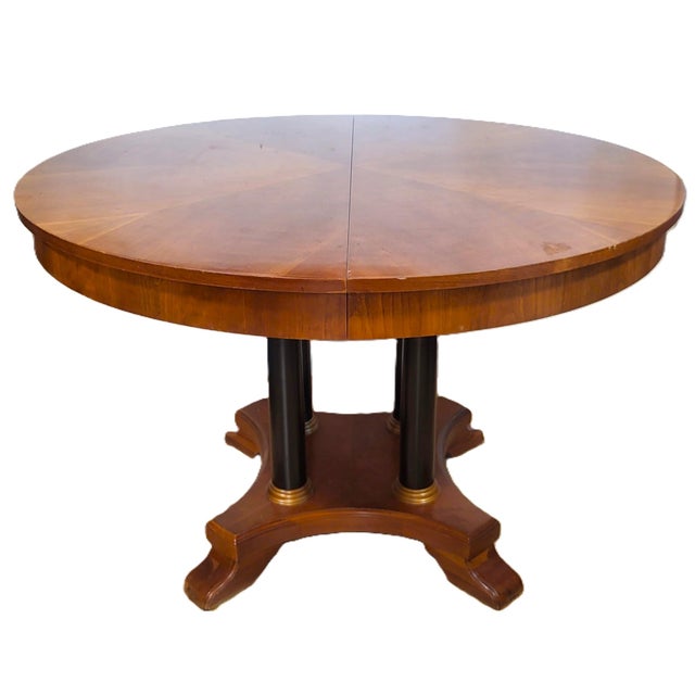 Fresh from a local Rye New York estate, we have a pleasure to offer you this beautiful Vintage American Round and...