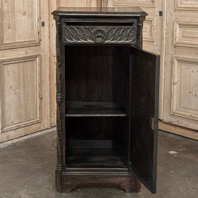 19th Century Gothic Oak Confiturier Cabinet For Sale - Image 15 of 18