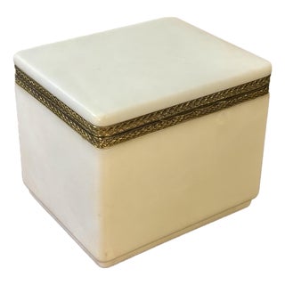 Vintage 1950s Italian Alabaster Lidded Box - Hand Carved Signed For Sale