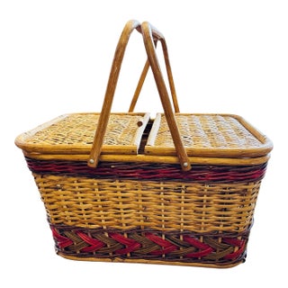 Vintage Wicker Picnic Basket With Grape Vine Motif & Folding Handles For Sale