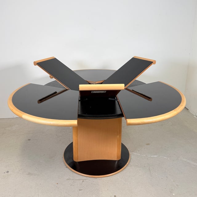 1980s Japandi Postmodern DC06B Dining Table in Piano Black and Beech from Skovby, 1980s For Sale - Image 5 of 17