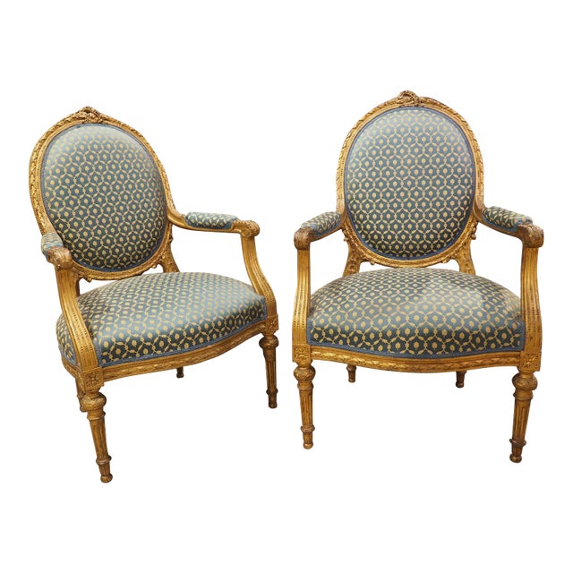 Pair of 19th Century French Giltwood Louis XVI Style Médaillon Armchairs For Sale