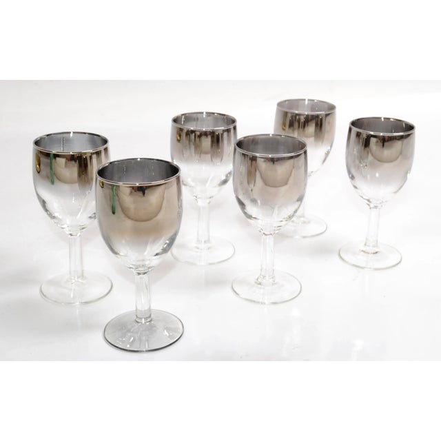 Anchor Hocking Vintage Silver Fade 1970 Dorothy Thorpe Style Ombre Metallic Color Wine Glass Stemware- Set of 6 For Sale - Image 4 of 12