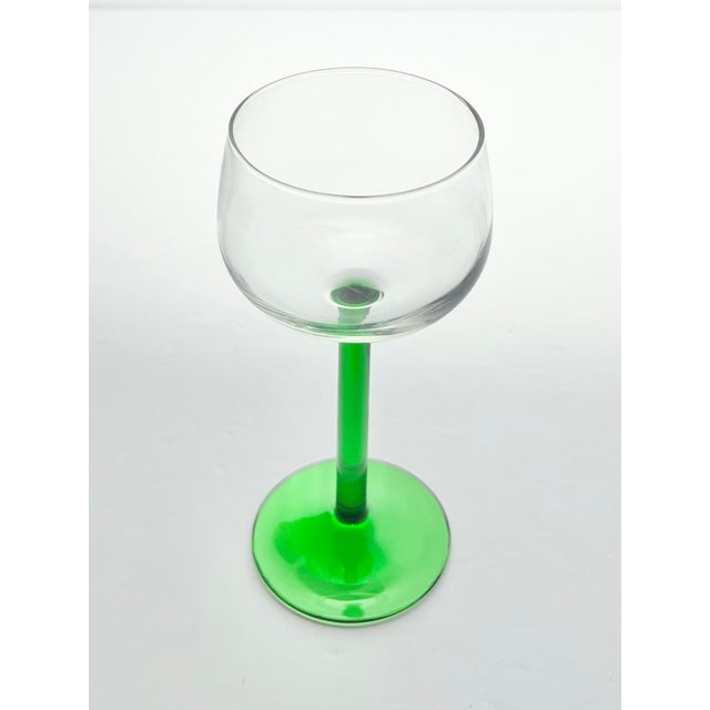 2000 - 2009 Cristal D’Arques “Emerald” Green Stem Hock Rhine Wine Glasses - Set of 11 For Sale - Image 5 of 6