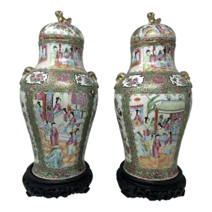 Antique Pair Famille Rose Medallion Canton Cantonese Chinese Fo Dog Vases Urns