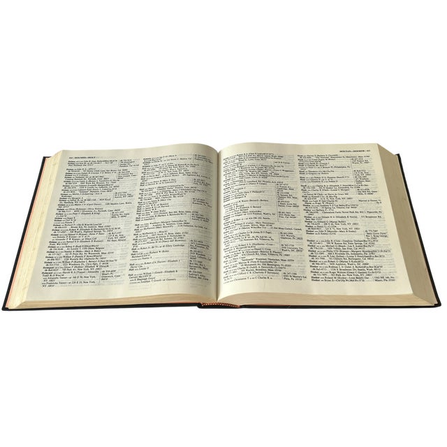 1970s 1979 Edition Social Register Hardcover Book For Sale - Image 5 of 7
