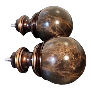 Bennington Finials Marbled Brown Tiger Eye Swirl Vintage Screw in Hime Accents - a Pair For Sale