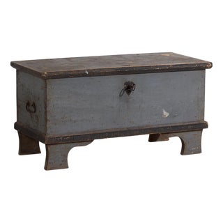 Wooden Trunk with Original Lock, 1900s For Sale