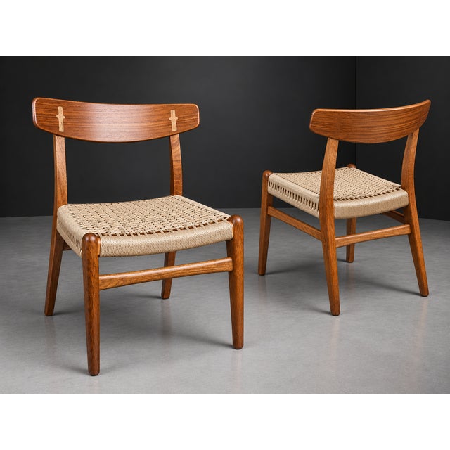 Wood 1950s Hans J. Wegner Ch23 Danish Modern Oak & Paper Cord Dining Chair For Sale - Image 7 of 9