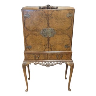 Antique Georgian English Burlwood Bar For Sale