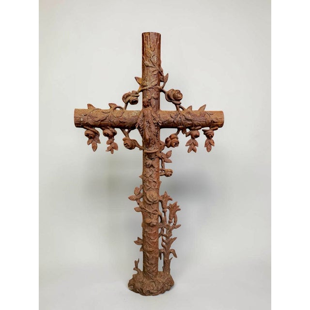 Antique Cast Iron Virgin Mary Cross with Roses, circa 1890–1915 An outstanding antique cast iron memorial cross featuring...