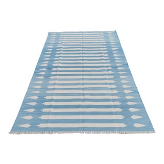 Handmade Cotton Natural Vegetable Dyed Reversible Blue and White Striped Rug - 6'x9' For Sale