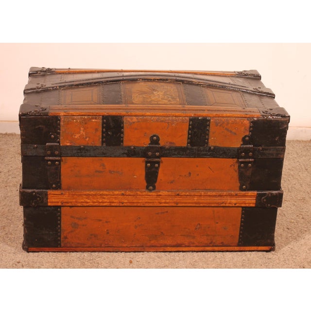 Antique Travel Trunk in Leather and Wood, 1890s For Sale - Image 9 of 15