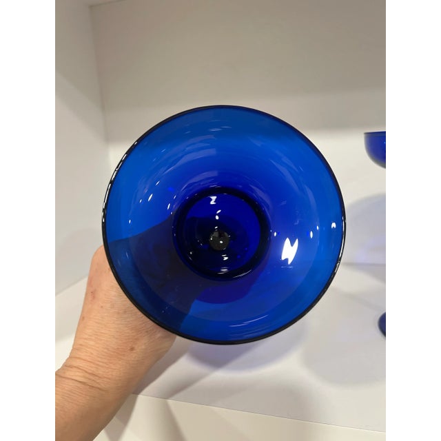 Libbey Glass Co. Mid Century Modern Cobalt Blue Margarita Glasses- Set of 4 For Sale - Image 4 of 7