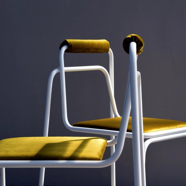 The Glitch chair is inspired by the work of the artist Ant Scott and its series of Glitch works The idea of ​​the chair is...