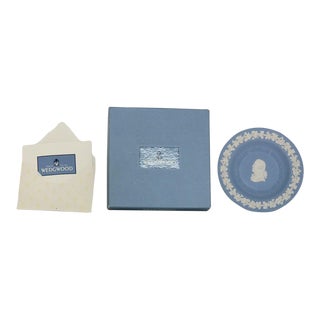 Wedgwood Josiah Bicentenary Blue Jasperware Round Trinket Tray in Box For Sale