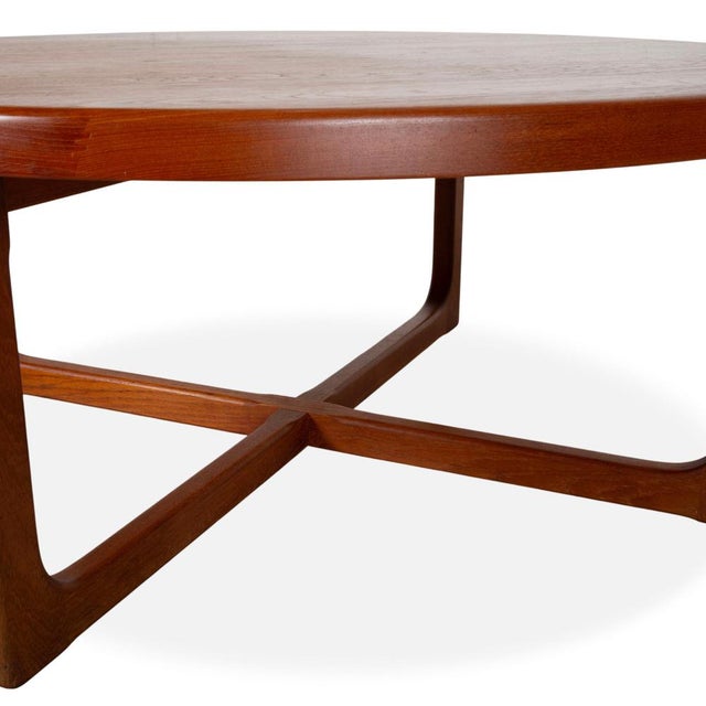 Mid-Century Teak Coffee Table For Sale - Image 4 of 14