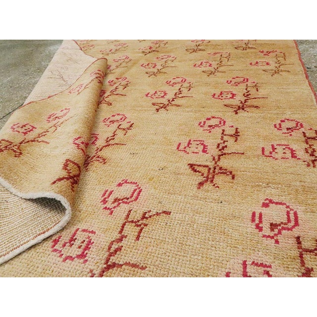 Gold Galerie Shabab Collection Mid-20th Century Turkish Anatolian Rug For Sale - Image 8 of 8