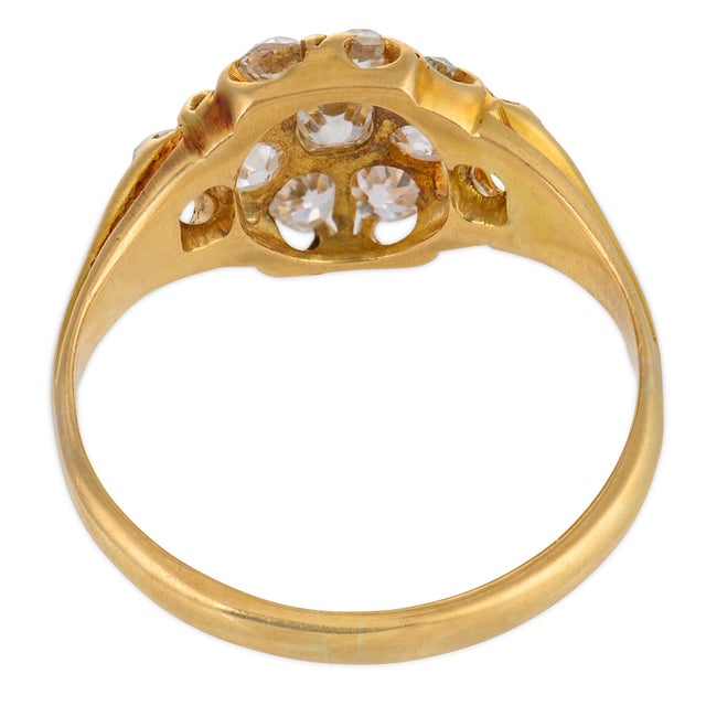 19th Century Victorian Old Mine Cut Diamond 18k Yellow Gold Cluster Ring, Size 7.25 For Sale In Los Angeles - Image 6 of 6