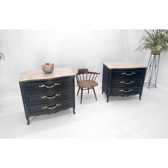 Grosfeld House Pair Black Lacquer Heavy Solid Brass Drop Pulls Three Drawer Bachelor Chests For Sale - Image 4 of 12