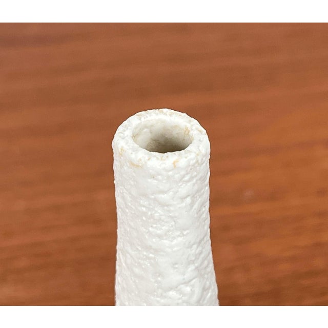 Mid-Century Modern Small Mid-Century Modern German White Sculptural Vase by Peter Müller for Sgrafo Modern, 1960s For Sale - Image 3 of 16