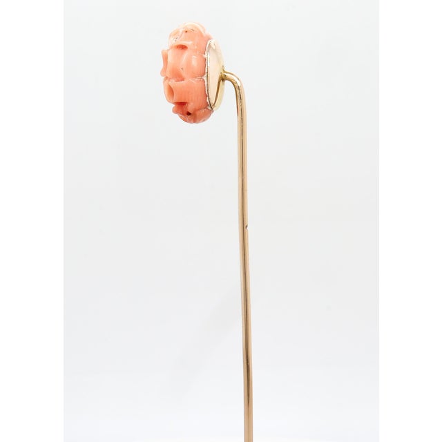 Early 20th Century Vintage 10k Gold & Carved Coral Bead Stickpin For Sale - Image 5 of 12