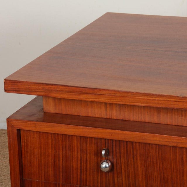 Modern Wooden Desk, 1940s, in Good conditions. Designed 1920 to 1949
