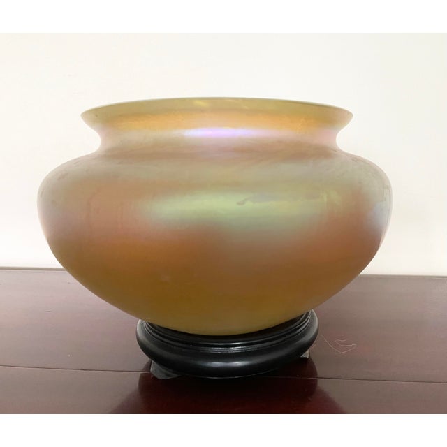 Stunning Authentic LOETZ Bowl. Unbelievable LOETZ Iridescent Yellow Hand Made Bowl.. Perfect Example of Subtle Color and...