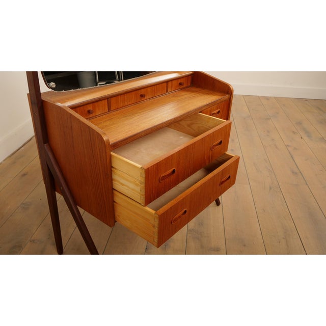 Brown Vintage Dressing Table with Mirror For Sale - Image 8 of 12