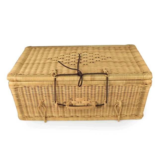 Mid 20th Century Large Woven Wicker Trunk Style Picnic Basket For Sale - Image 6 of 11