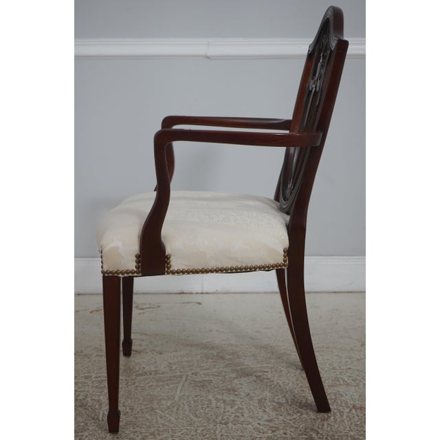 Traditional Set of 8 Kindel Mahogany Shield Back Dining Chairs For Sale - Image 3 of 18