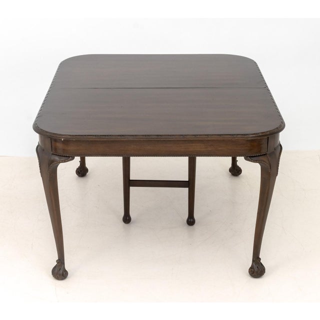 Queen Anne Queen Anne Style Vintage Mahogany Extending Dining Table For Sale - Image 3 of 8