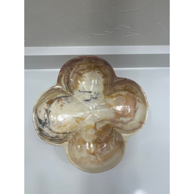 Tan Vintage Carved Scalloped Onyx Pedestal Bowl For Sale - Image 8 of 11