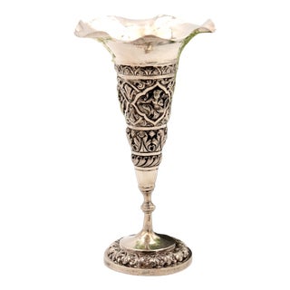 Silver Vase with Hindu Reliefs with Circular Base and Wavy Edge For Sale